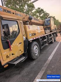 Buy XCMG QY20G Used Crane / 4 Buy XCMG QY20G Used Crane / 4